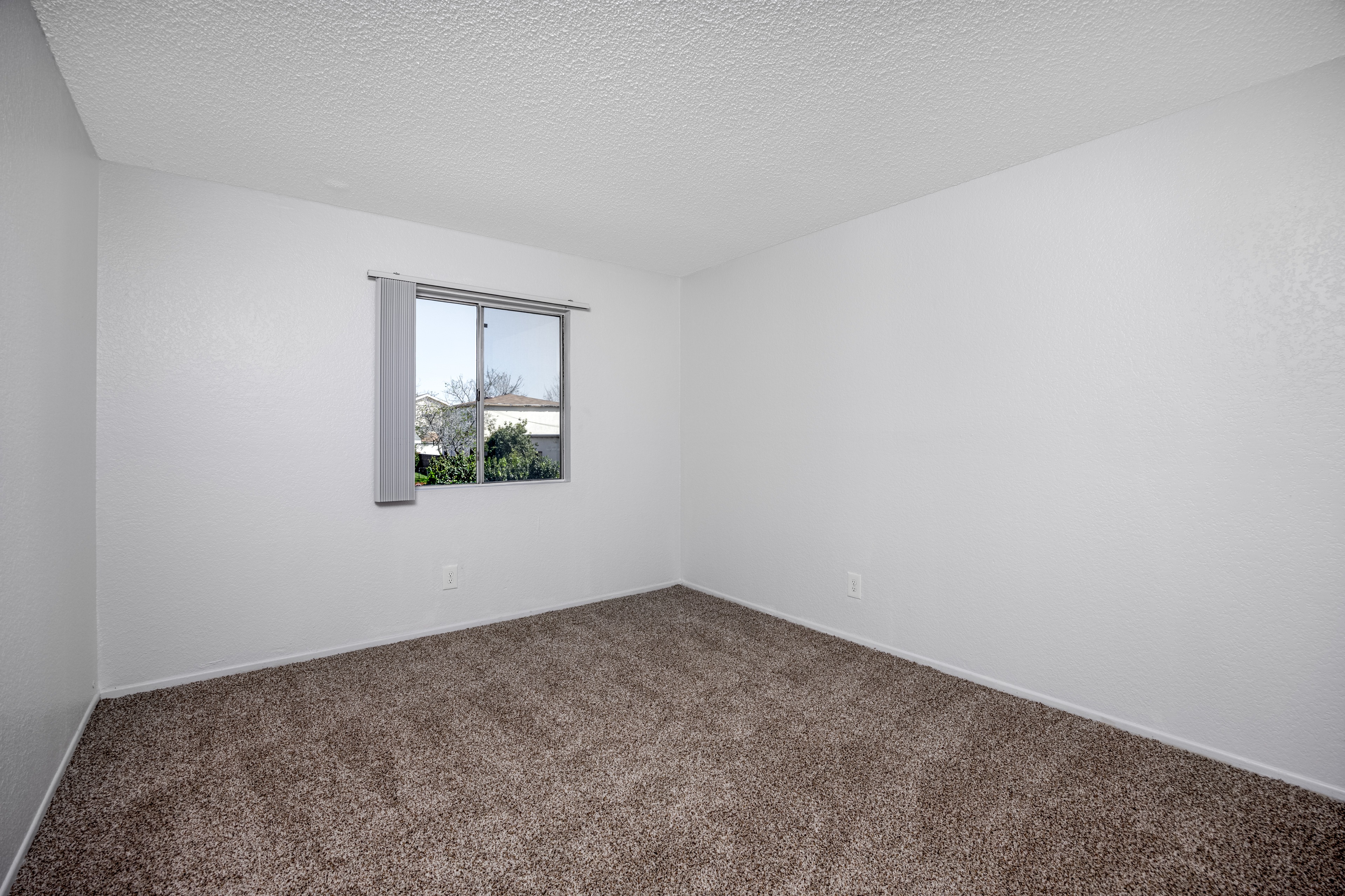 property for rent #4